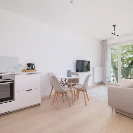 Krowoderska With Balcony Near Center By Rent Like شقة *